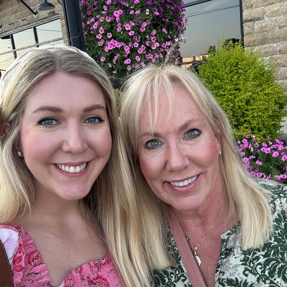 Meet your Posher, Janna - Picture 4 of 16